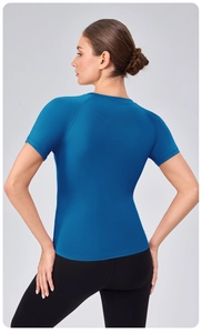 Close-up of the back view showing ergonomic seams on royal blue slim fit sports T-shirt