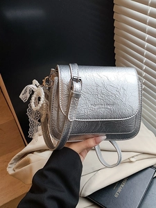 Sac Bandoulière Femme en Cuir PU Métallisé Plissé Petit Sac Épaule Carré Avec Pendentif Künstliche Perle Nœud en Dentelle Sac Quotidien