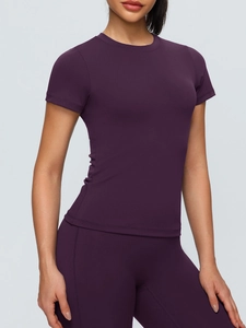Ensemble t-shirt et legging de yoga prune ajusté en tissu respirant à séchage rapide