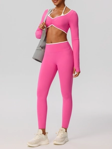 Ensemble de yoga rose pour femme avec crop top à manches longues et legging taille haute