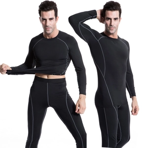 Men's compression base layer set with elastic long sleeve shirt and leggings for fitness
