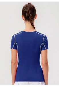 Rückansicht eines dunkelblauen Sport-T-Shirts mit grauen ergonomischen Flachnähten für Damen
