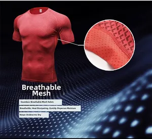 Détail du t-shirt de compression rouge avec aérations sous les bras et tissu respirant