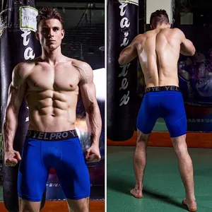 Short de sport compression homme bleu royal en tissu élastique et respirant pro