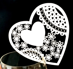 Wine Glass Place Cards Heart Shaped Pearlescent Paper Laser Cut Hollow Floral Lace Wedding Party Table Decoration