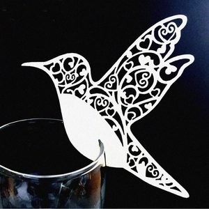 Laser Cut Hummingbird Wine Glass Place Cards Pearlescent Paper Hollow Heart Pattern For Wedding Party Banquet Decoration