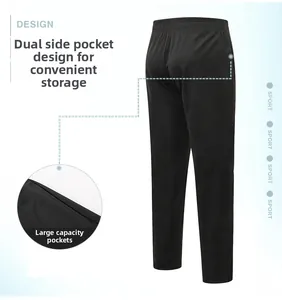 Détail du pantalon de sport pour hommes montrant de grandes poches et taille élastique