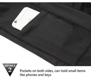Dettaglio dei pantaloncini sportivi da uomo con pratica tasca laterale per lo smartphone