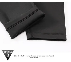 Dettaglio dei polsini elastici con cuciture piatte resistenti per pantaloni sportivi