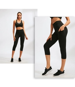 Dettaglio dei leggings capri da yoga a vita alta con tasca laterale per lo smartphone