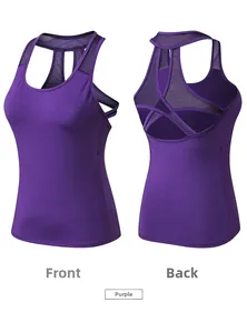 Dettaglio canotta yoga viola con schienale in mesh traspirante e design traforato