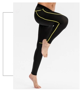 Détail du pantalon de compression pour homme avec tissu élastique et coutures néon