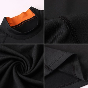 T-shirt de compression noir à manches longues pour homme avec col montant orange et coutures