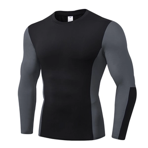 T-shirt de compression homme séchage rapide avec coutures grises et coupe ergonomique