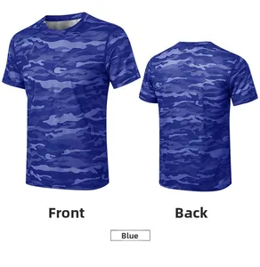 Vue détaillée de l'avant et de l'arrière du t-shirt de sport camouflage bleu à séchage rapide