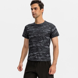 T-shirt de sport camouflage pour hommes respirant en gris et noir pour fitness