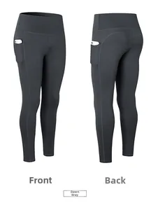 Détail du pantalon de yoga taille haute gris aube avec poche latérale pour téléphone
