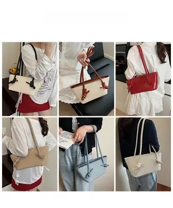 Collage de sacs cabas chics en plusieurs coloris avec des bandoulières nouées décoratives