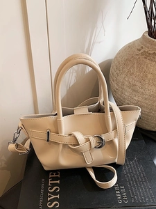 Sac Seau en Cuir PU Vintage pour Femmes Sac à Bandoulière Plissé Sac à Main Mode Avec Boucle en Métal Bandoulière Réglable Tote
