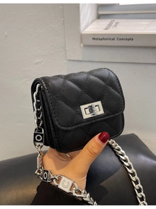 Women Mini Quilted Shoulder Bag PU Leather Crossbody Bag Chain Strap Metal Lock Fashion Girl Small Square Purse Travel Gift