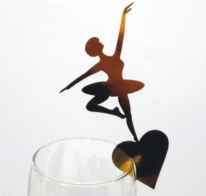 Cartes de place élégantes en bronze ballerine et cœur pour décoration de verre à vin