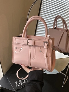 Sac à Main à la Mode pour Femmes en Cuir PU Avec Rivets et Boucle de Ceinture Petit Sac Bandoulière Polyvalent pour le Quotidien