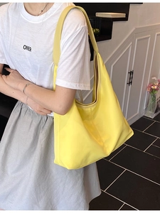 Large capacity yellow shoulder tote bag in nylon material for fashion daily commute