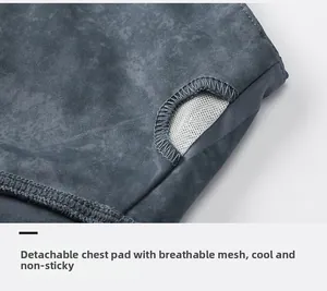Détail du soutien-gorge de yoga marbré gris-bleu avec mesh respirant et coussinets amovibles