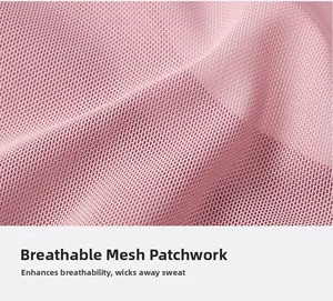 Détail macro du tissu en maille rose respirant sur un haut de sport de yoga