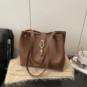 Sac à Bandoulière Rétro Simple en Cuir PU Grande Capacité Femme Sac Fourre-tout Avec Boucle de Ceinture Sac de Navette Chic