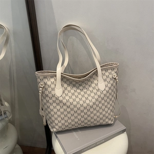 Women Retro PU Leather M Letter Print Tote Bag Large Capacity Commuting Shoulder Underarm Bag Urban Minimalist Fashion Handbag