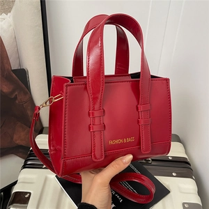 Women Retro PU Leather Shoulder Bag Large Capacity Solid Color Commuter Square Bag Crossbody Handbag Fashion Travel Purse
