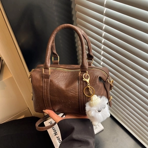 Retro Large Capacity PU Leather Boston Bag For Women Urban Simple Embossed Letter Shoulder Bag Crossbody Handbag With Charm