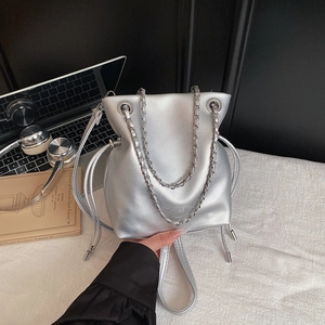Women Minimalist Synthetic Leather Bucket Bag With Drawstring Closure Stylish Chain Strap Casual Crossbody Shoulder Bag