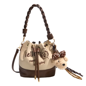 Large capacity drawstring bucket bag with cat print and plush bear keychain