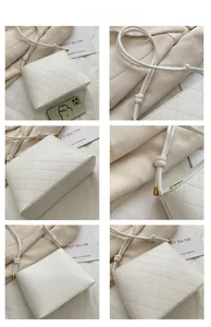 Vues détaillées sous plusieurs angles d'un sac seau matelassé blanc à lanières nouées