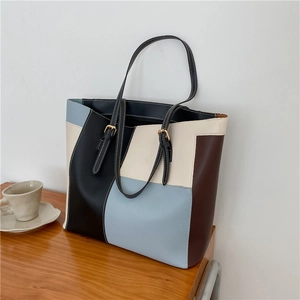 Sac fourre-tout à blocs de couleurs contrastées avec coutures blanches