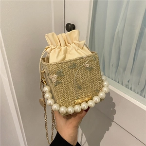 Elegant Women Straw Bucket Bag Artificial Pearl Handle Floral Embroidery Drawstring Handbag Summer Beach Shoulder Crossbody Bag