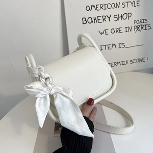 Borsa a Tracolla da Donna in Pelle PU Piccola Borsa Quadrata Retrò Con Foulard in Raso Fiocco Borsa Sottoascellare Moda Casual