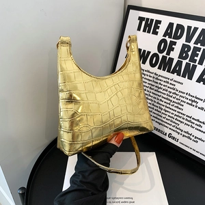 Women's Crocodile Pattern PU Leather Shoulder Bag Fashion Metallic Underarm Bag Chic Hobo Tote Bag For Daily Streetwear