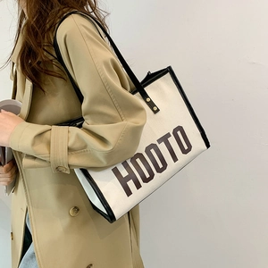 Grand sac fourre-tout en toile minimaliste avec liseré contrasté et lettrage HOOTO chic