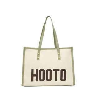 Grand sac cabas en toile avec inscription HOOTO et bordures en cuir vert de luxe