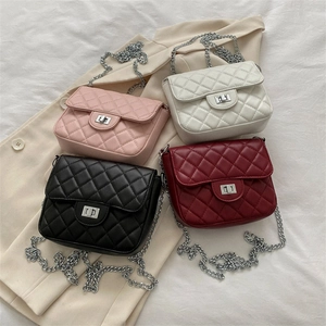 Chic quilted chain crossbody bags in pink, white, black and burgundy for women