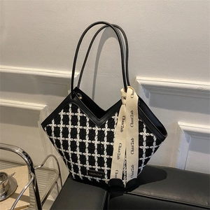 Women Large Capacity Plaid Tote Bag Nylon Tweed Texture V Opening Shoulder Bag With Ribbon For School Office Fashion Handbag