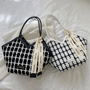 Large plaid tweed tote bag with V-cut opening and elegant beige ribbon decoration