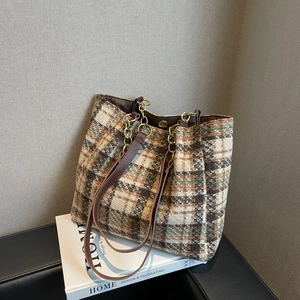 Sac Fourre-tout en Toile à Carreaux Grande Capacité pour Femmes Sac à Épaule Vintage Décontracté Avec Chaîne en Métal
