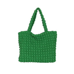 Borsa tote verde vibrante con trama a bolle e design minimalista spazioso per donna