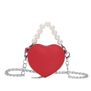 Mini sac à bandoulière rouge en forme de cœur avec poignée en perles et chaîne