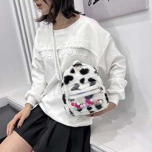 Mini sac à dos peluche à motif vache avec poche transparente et pompons colorés Harajuku