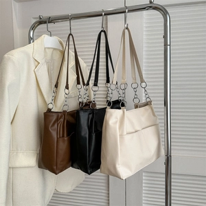 Minimalist large capacity faux leather tote bag with chain strap in brown and black